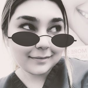 Meet your Posher, Cassidy